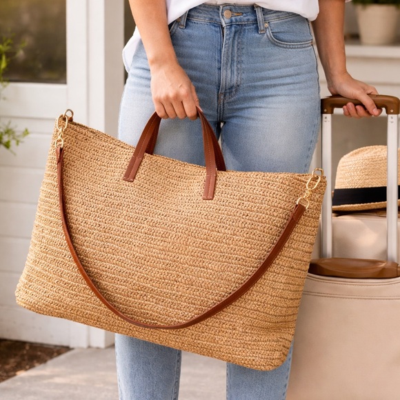 NWT | J Crew Palma Overnight Tote in Hand-Knotted Straw & Leather - Picture 3 of 15